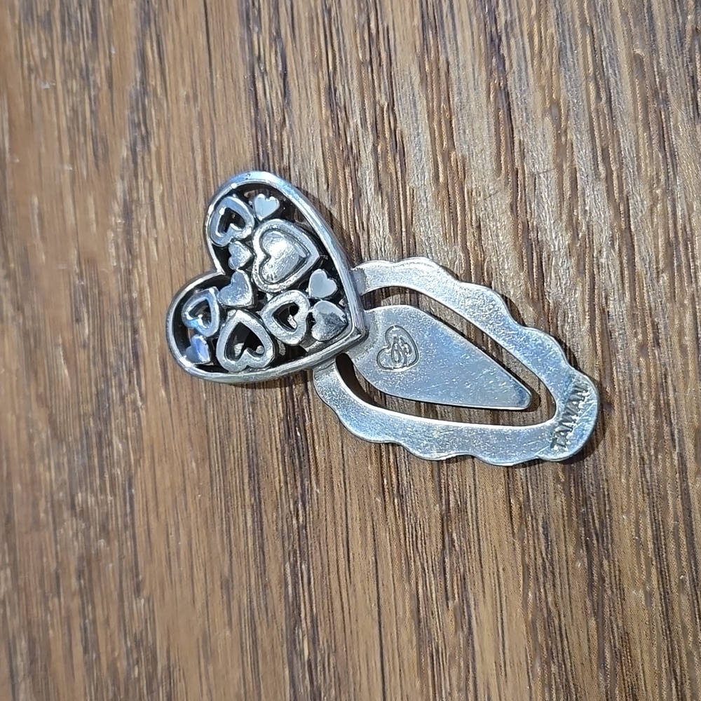 BRIGHTON HEART BOOK MARK.  #6609